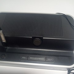 AUVIO Docking Speaker for iPod touch or iPhone, Original Box, c-x