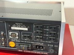 Accuphase C-200 Stereo Preamplifier Vintage Audio Control Amp.