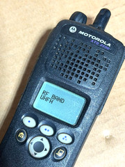 MOTOROLA XTS2500 Model II UHF 450-520Mhz Radio H46SDF9PW6BN No Antenna