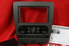 Metra 99-5853CH Dash Kit for 2010-2014 FORD Mustang, NEW #N1