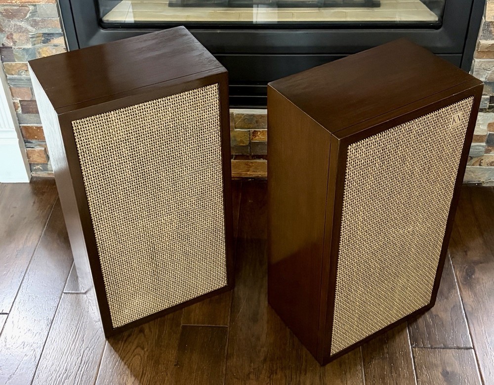 Knight KN-3005 3-Way Speakers