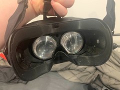 2 HTC Vive Headset + 2 link boxes + 2 3 in one cables