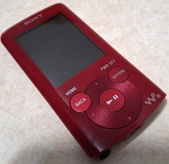 SONY – MP3 Walkman – NWZ-E364 – 8GB – FM Radio – Red – Tested – Nice Condition