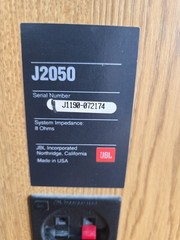 Jbl J2050 Bookshelf Speakers Pair 8 Ohm Oak Veneer Vintage Made in Usa Used