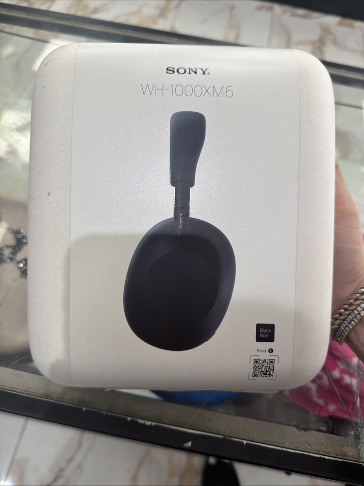 Sony Wireless Bluetooth Noise Cancelling Headphones (WH-1000XM6) Black
