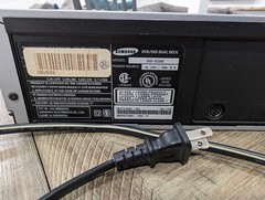 Samsung DVD-V5500 DVD Player For Parts Powers On