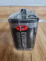 Eveready Super Heavy Duty Battery 6 Volt 6V No. 1209 Lantern Style Sealed New
