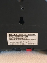 Sony Single Surround Sound Speaker Model SS-SR30 No Wires Wall mountable shelf