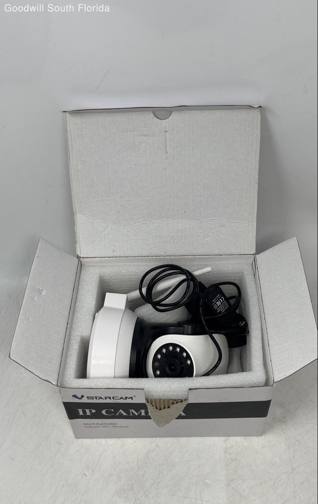 VStarcam White Black IP Night Vision Wireless Security Camera In Box Not Tested