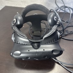 HTC Vive VR Headset w/ Extras And Cables
