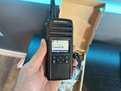 Motorola DTR700 50 Channel 900 MHz Two Way Radio Walkie (Comes with box)