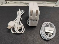 A1070 Apple iPod Power Adapter 30Pin to 6Pin FW Firewire Cable Cord For A1040