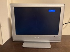 2007 Sanyo Model DP19647 19″ TV Monitor 720p HDTV AV Gaming
