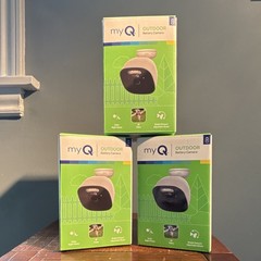 myQ Outdoor Battery Camera 3-Pack 2K Wi-Fi Color Night Vision Outdoor