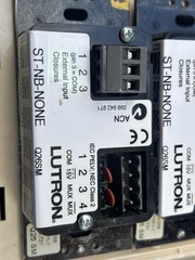 Lutron At-Nb-None Q26SM 6 Button +L/R Keypad Lot Of 10 Units