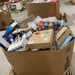 Target Box Mixed Lot Electronics, Daily Essentials, Home Stuffs