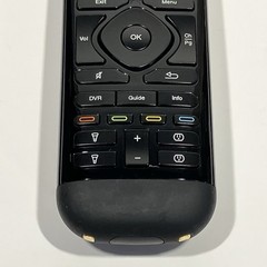 Logitech Harmony Elite Remote Control System with Hub, Cradle, and 1 IR Blaster