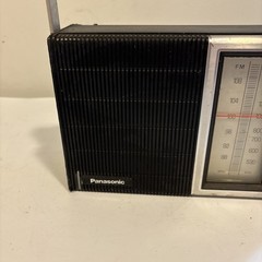 PANASONIC PORTABLE AM/FM RADIO MDL # RF-593 AC OR BATTERY. Works Well