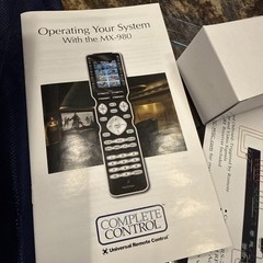 Universal Remote Control MX-980 w/Dock, Power Cord, Button Kit, Labels & Battery
