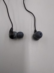 Shure SE112 Sound Isolating Earphones Gray Deep Bass 15g Lightweight