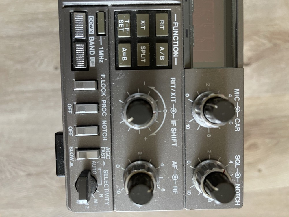 Kenwood TS-440S HF Mono Band Ham Radio Transceiver AM/FM/USB/LSB/CW