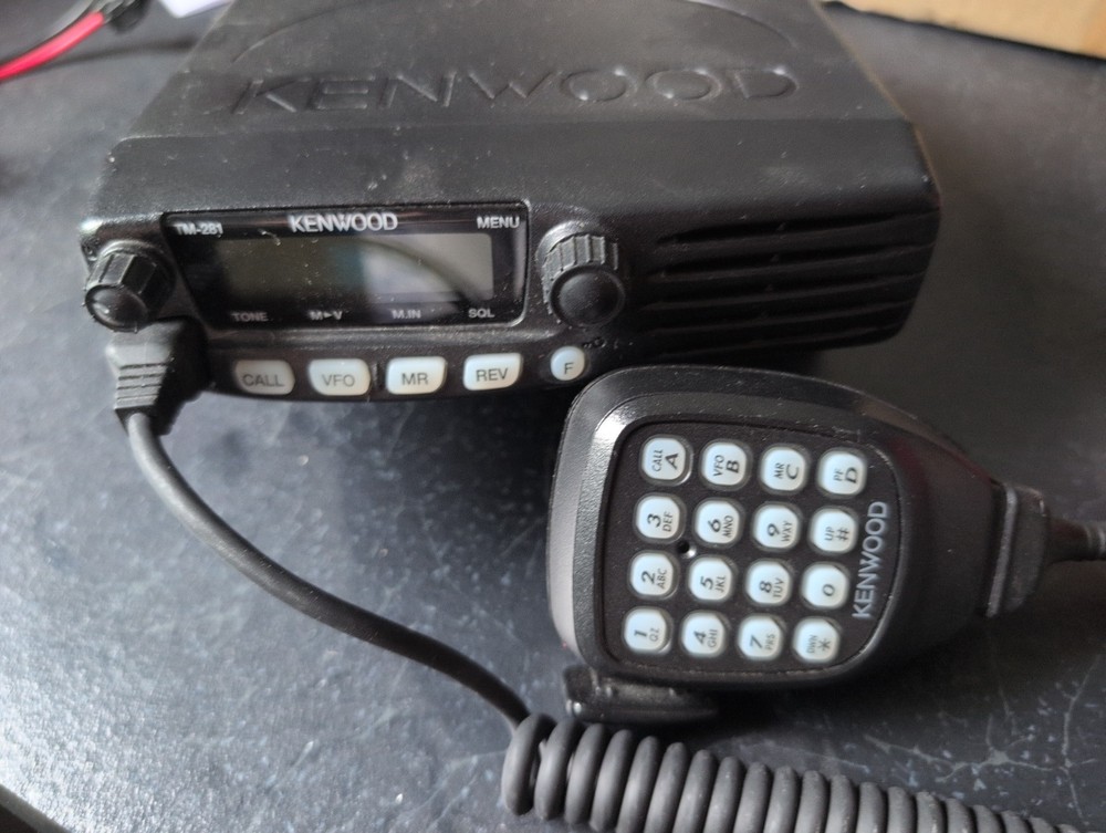 Kenwood TM-281A 144MHz VHF FM Mono Band Ham Radio Transceiver w/ Microphone