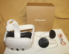Meta Quest 3 VR Headset 512GB w/ Charger/Controllers/Regular Strap – EX