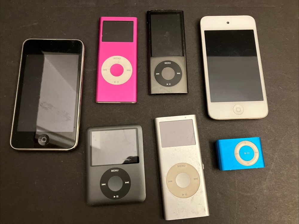 Lot Of Apple iPod Various Models As Is Don’t Turn On Broken Unknown Issues