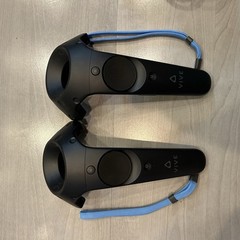 HTC Vive Complete VR System Headset Controllers Base Stations Box Tested Works