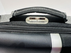 Portable DVD RCA DRC99371EB, CD and JPG Player (7″) with Bag-Excellent condition
