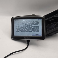 TomTom XL 350 TM CAR GPS 4.3″ Lifetime Maps Edition Includes Code