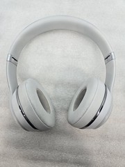 [Lot of 6] Beats Solo3 Wireless Headphones FOR PARTS ONLY FAST FREE SHIPPING a