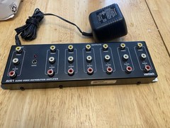 Xantech AV61 Audio Video Distribution Amplifier with AC Power Adapter