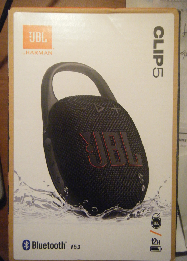 JBL Clip 5 Portable Bluetooth Speaker Black New in Sealed Box