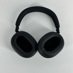 Sony WH-1000XM6 Headphones Black w/ Case/Audio Cable – Excellent Condition