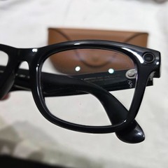 Ray-Ban Meta Wayfarer Gen 2 Smart Sunglasses – Shiny Black/Transitions – LARGE