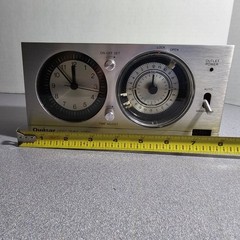 Vintage QUASAR Audio/Video AVS Clock Timer VT100 Silver JAPAN Analog Stereo VCR