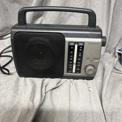 Vtg Radio Shack AM/FM Portable Radio Model 12-826 AC or DC Battery Tested