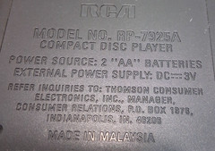 Portable CD Player – RCA – RP-7925A – Home or Vehicle Ready – AC or Battery Use