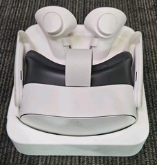 Meta P97 Quest 3S 128G Standalone All-in-One VR Headset with Controllers – White