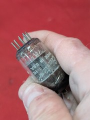 1 RCA 7AU7 Vacuum Tube. Manufactured in U.S.A. New Old Stock, Tested and Good