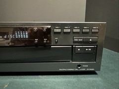 Kenwood Multiple Compact Disc Player DP-R5080 Clean Tested Works No Remote
