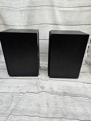 Klipsch Reference R-41M Bookshelf Home Speakers, Black Textured Wood Grain Vinyl