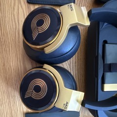 AKG N90Q Over-Ear Headphones Black/Gold w/ Hard Case, Cables, Manuals