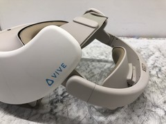 HTC VIVE 2Q27200 DEVELOPER KIT EDITION WITH VIVE FOCUS CONTROLLER TESTED WORKING