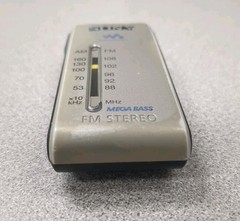 Sony Walkman SRF-S84 AM/FM Super Compact Radio Mega Bass Silver READ DESCRIPTION