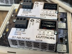 Lutron At-Nb-None Q26SM 6 Button +L/R Keypad Lot Of 8 Units