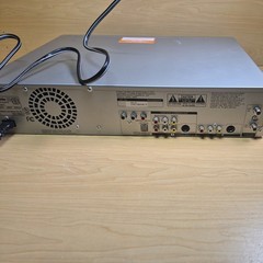Panasonic DMR-ES35V DVD VCR Player Excellent Condition No Remote Works DVD RW