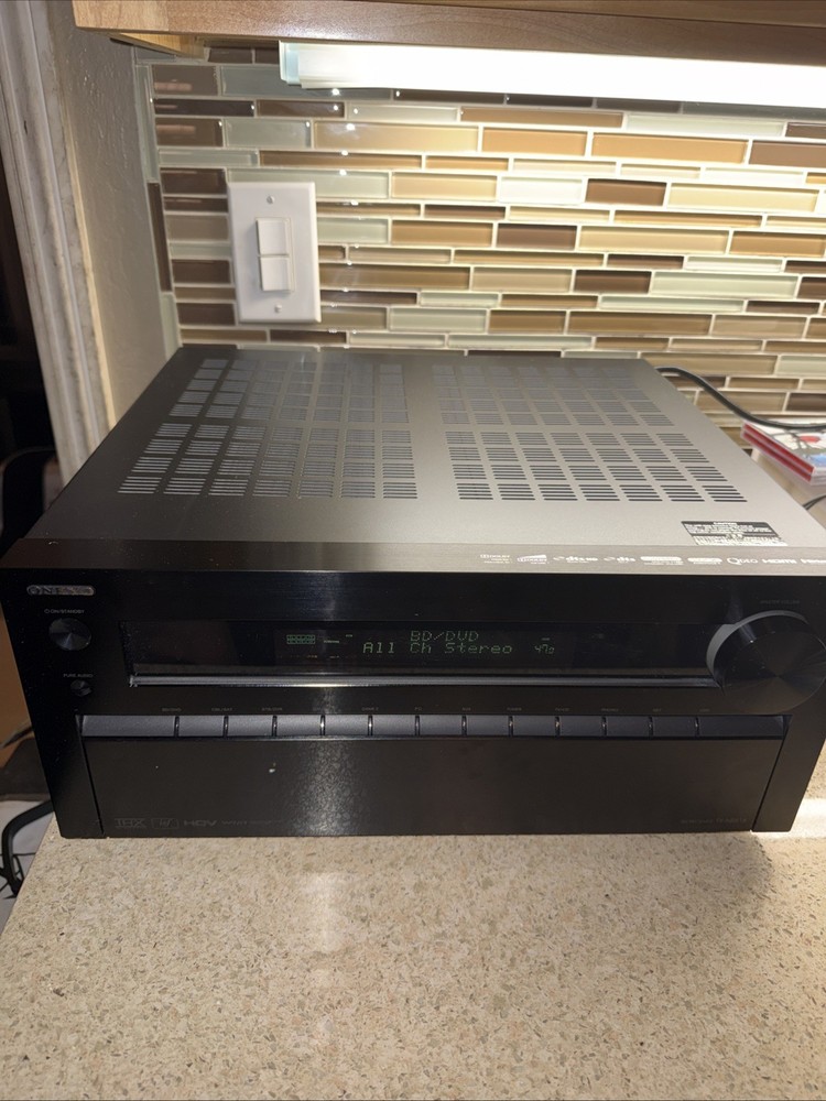 Onkyo TX-NR818 7.2-Ch Network A/V Receiver – Pre-owned In Good Working Condition