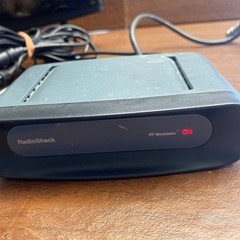 RadioShack Stereo RF Modulator Audio Video Cat. No. 15-2526 🔥 Cords Included!